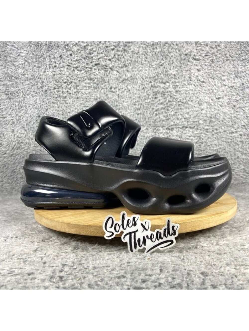 Nike Air Max Halo Sandals Size 10 Women Black IO1959-012 - Picture 3 of 9